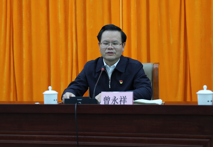 县委书记、县委政法队伍教育整顿领导小组组长曾永祥为全县政法队伍讲教育整顿专题党课_副本.jpg