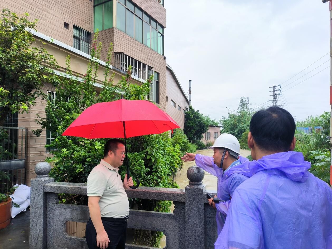 0907闻“汛”而动，汤坑镇全力筑牢防汛减灾防线(2)_2