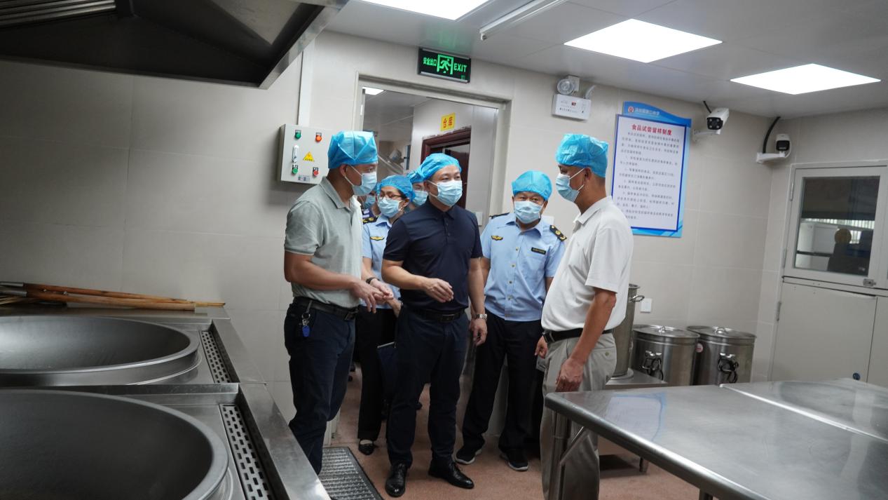 罗灏率队到汤坑镇第二中学开展校园食品安全检查.docx_2