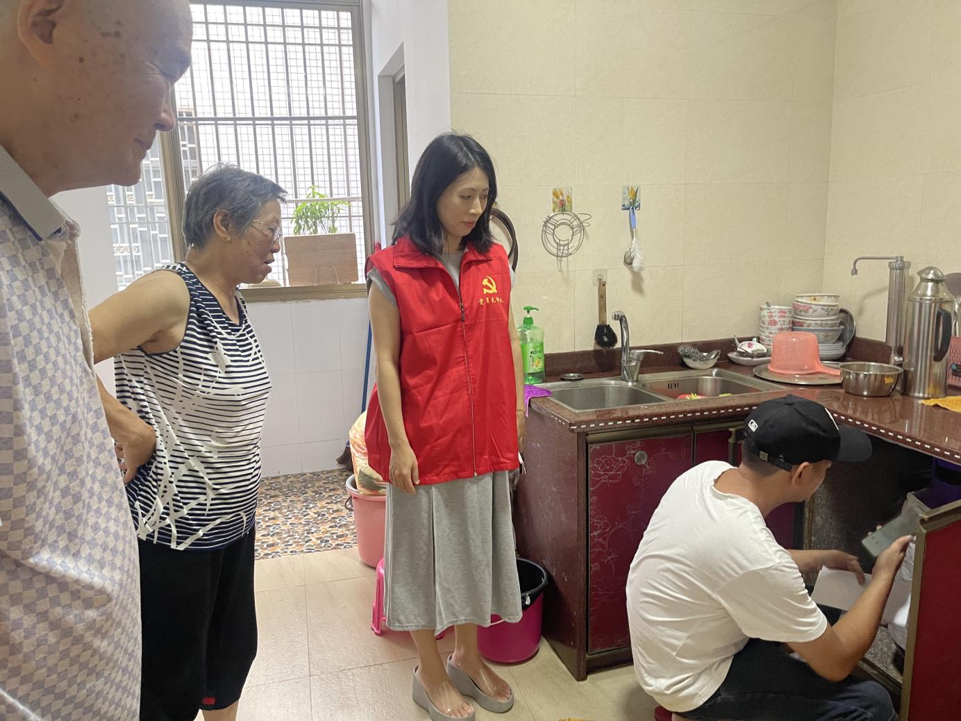 筑牢城市燃气安全生命线——汤坑镇推进燃气橡胶软管更新工作.docx_3