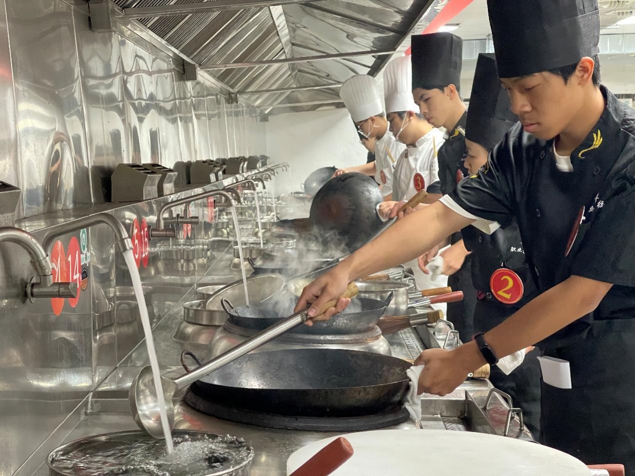 2025-2026学年梅州市中等职业学校学生专业技能大赛(丰顺职校赛区)“中式烹饪”赛项在丰顺县职业技术学校举办.docx_2