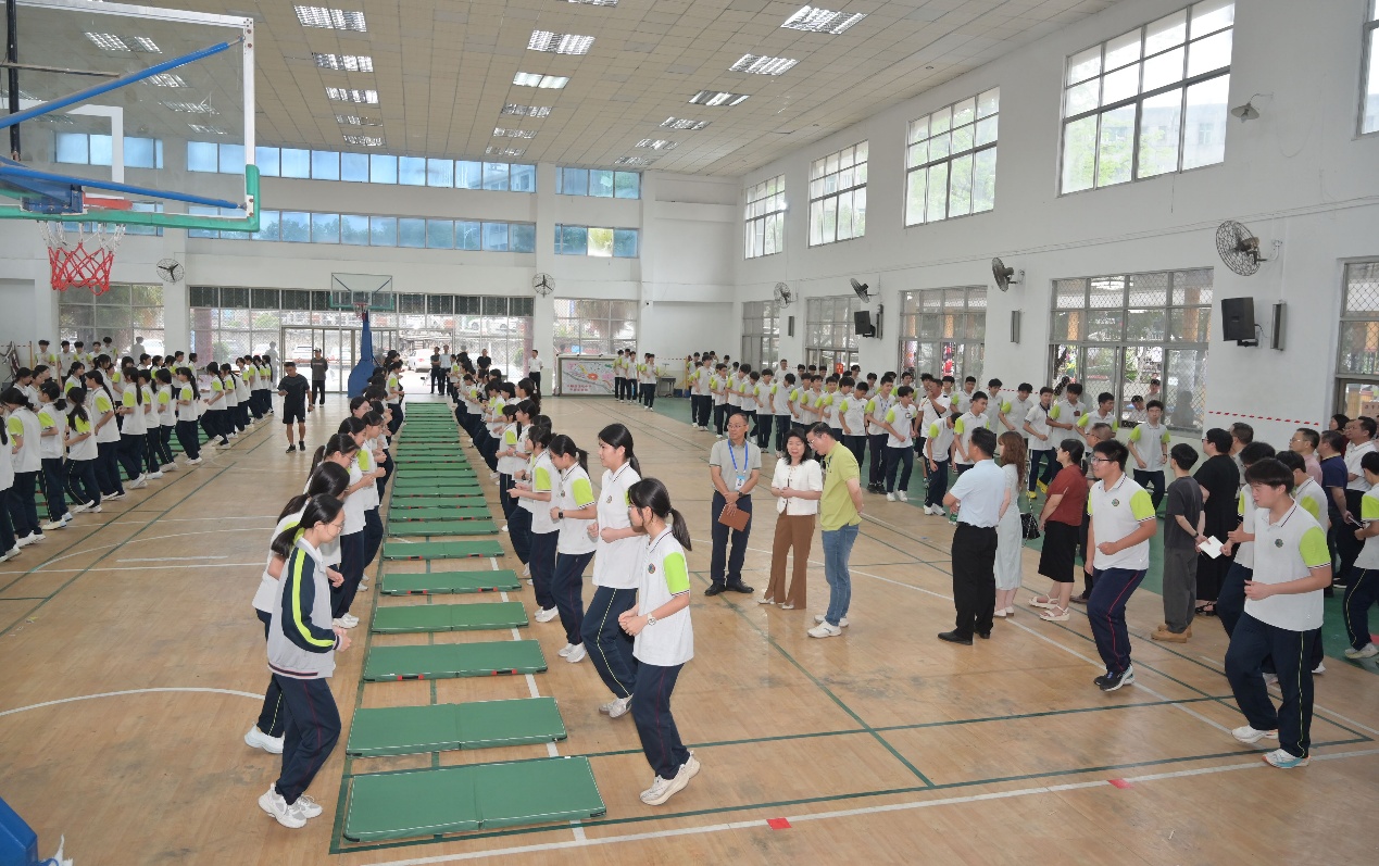 丰顺县初中学校办学质量提升交流现场会在汤坑中学举行.docx_4