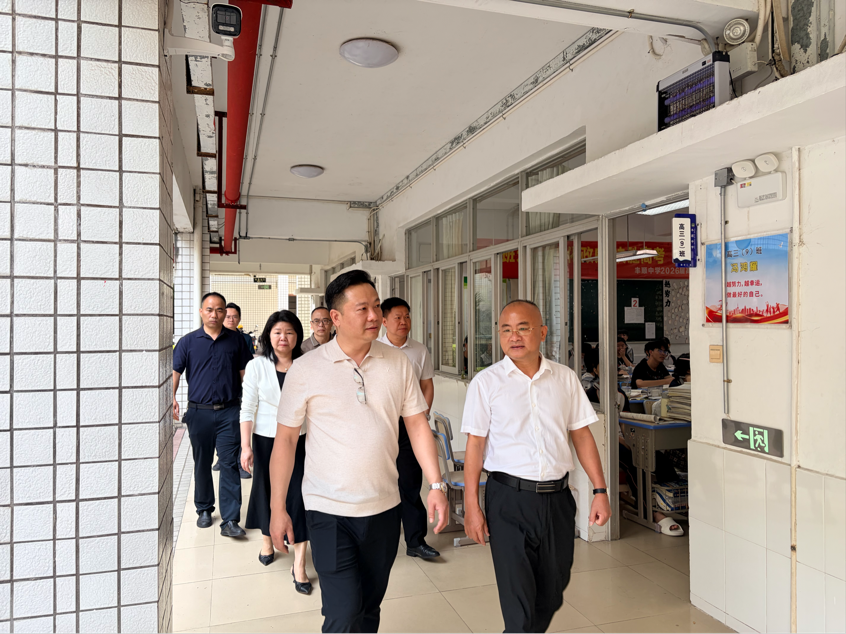 罗灏副县长率队调研我县教育工作.docx_1