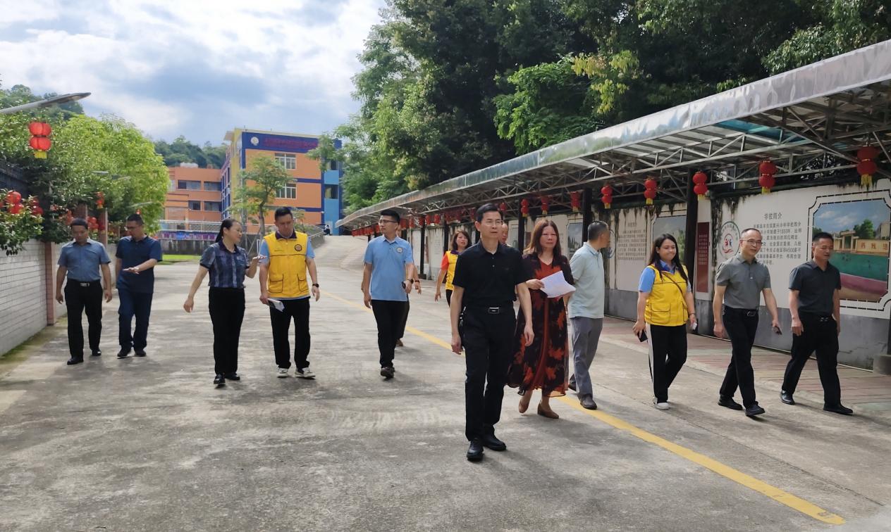 广东狮子会一行到丰顺县丰良中心小学开展“扶残助学”调研活动.docx_8