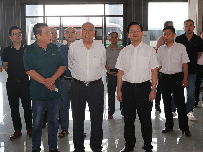 省老促会会长陈开枝一行到广东代米生物科技有限公司调研.JPG