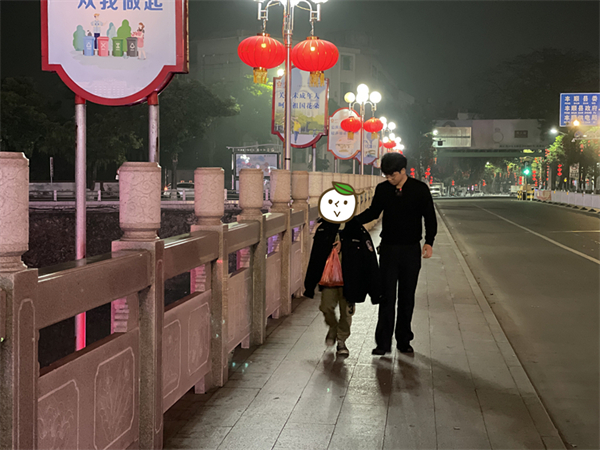 01.jpg