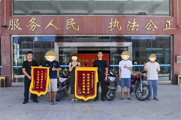 01.jpg